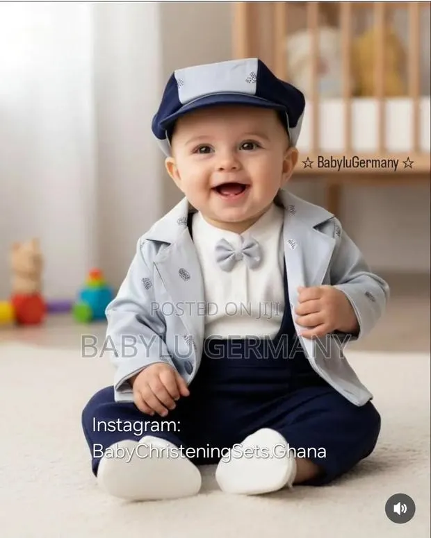 Luxury Baby Suit Set With Matching Hat and Shoes · Photo 1