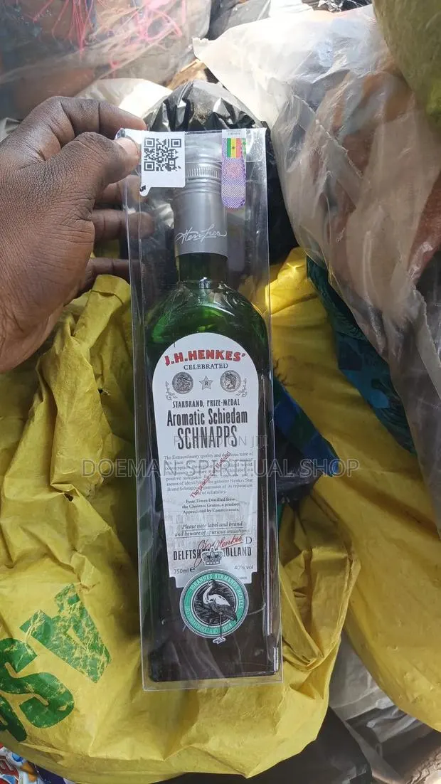 Foreign Schnapps · Photo 1