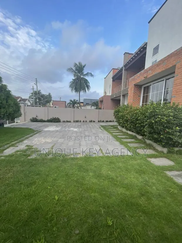 3bdrm House in Unique Key Agency, East Legon for rent · Photo 1