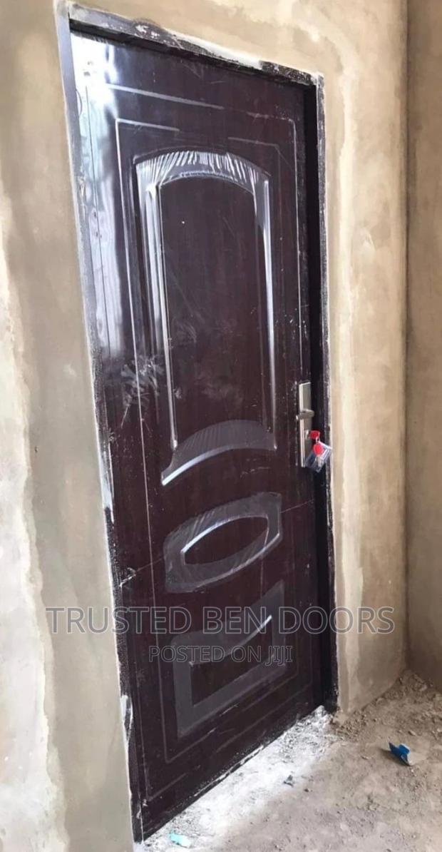 Paladin Foreign Panel Doors for Interior Use · Photo 1
