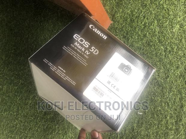 Built in GPS Canon EOS 5D Mark IV DSLR Camera With 24-105mm · Photo 1