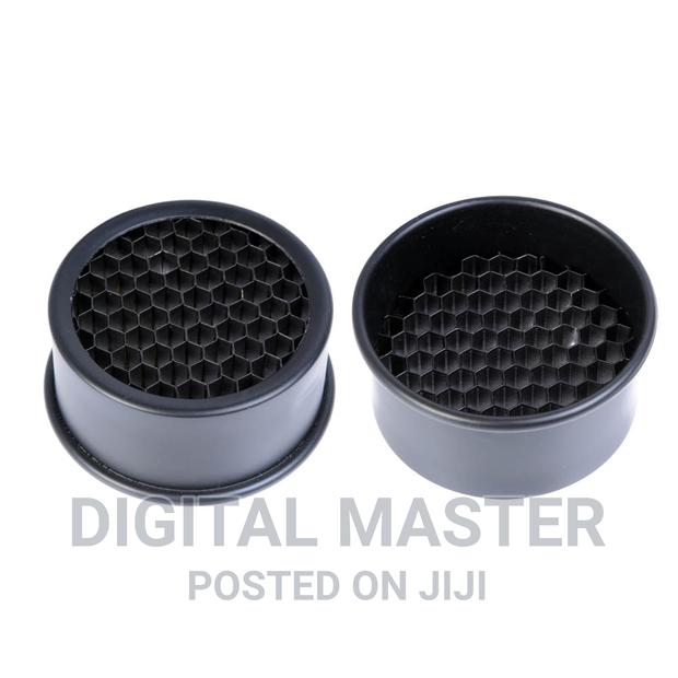Godox SN-01 Snoot With Honeycomb Grid (Bowens S) · Photo 2