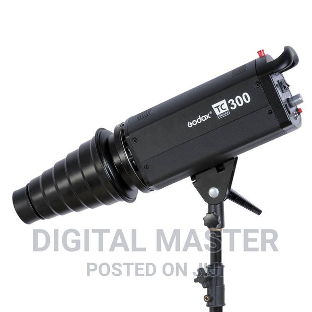 Godox SN-01 Snoot With Honeycomb Grid (Bowens S) · Photo 3