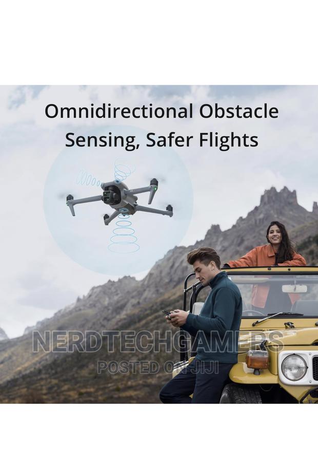 Dji Air 3 Fly More Combo With Dji Rc 2 (Screen Remote ) · Photo 4