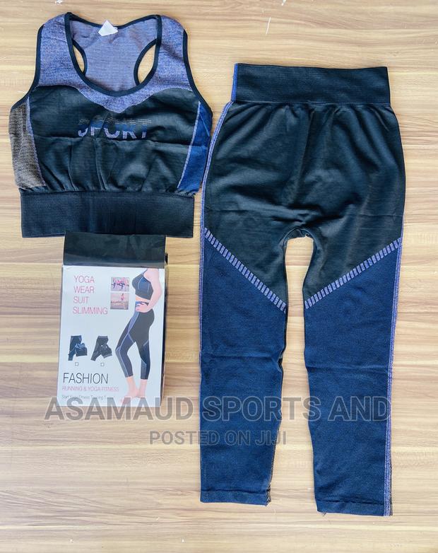 Set of Ladies Gym Wear at Cool Price · Photo 1