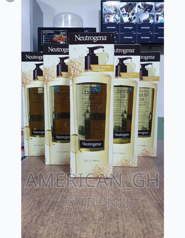 Neutrogena Body Oil (946ml) · Photo 1