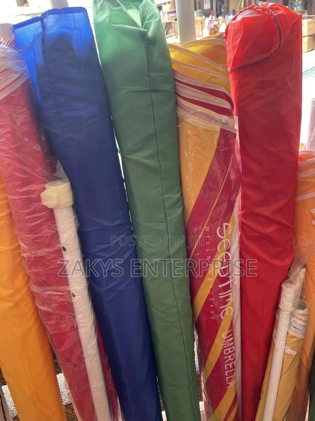 Quality Parasol Umbrellas · Photo 2