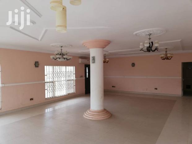 Five Bed Room House at Poku-Kurom for Sale · Photo 8