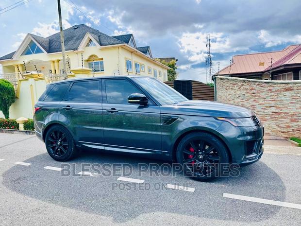 Land Rover Range Rover Sport Supercharged Dynamic 2019 Black · Photo 3