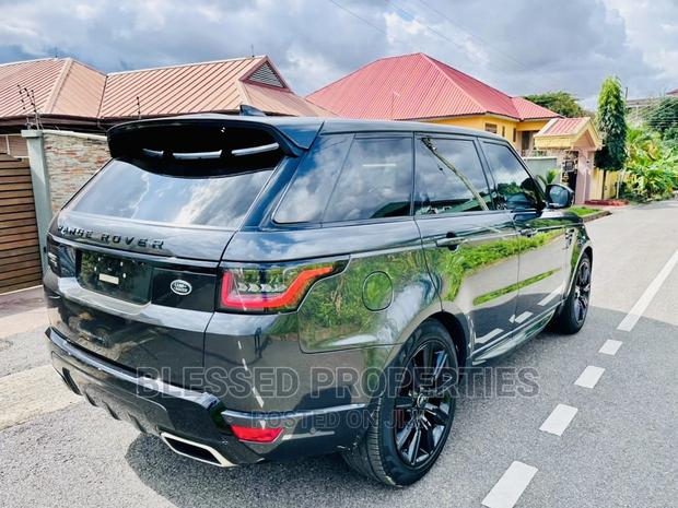 Land Rover Range Rover Sport Supercharged Dynamic 2019 Black · Photo 2