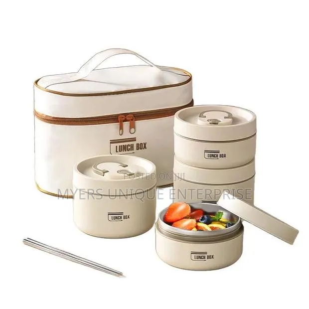 Lunch Box With Spoon and Chopsticks (4pcs Set) · Photo 1