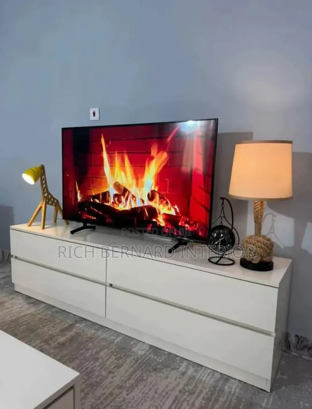 6feet Tv Stand · Photo 1