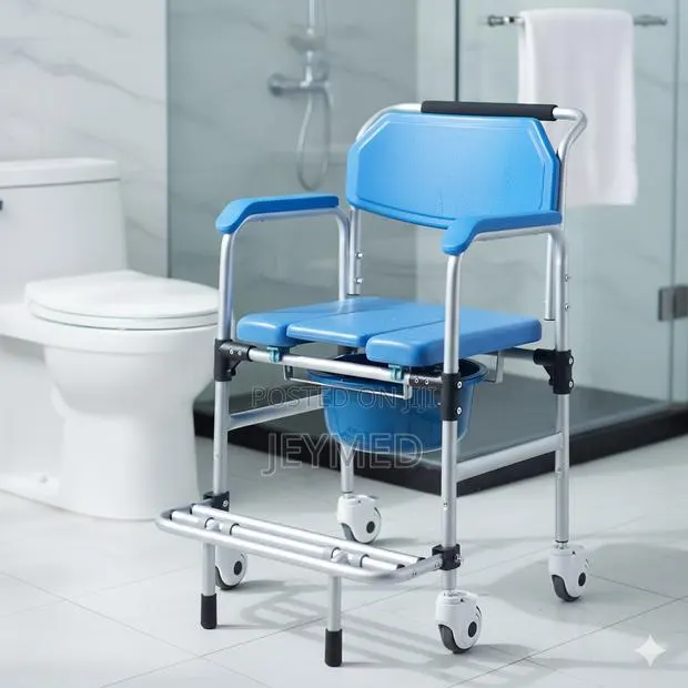 Commode and Shower Chair · Photo 1