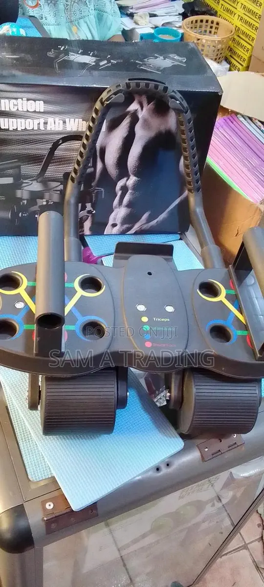 Elbow Support Ab Wheel With Four Rollers · Photo 1