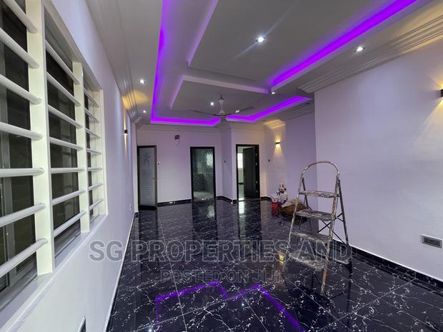 2bdrm Apartment in Batsonaa, Spintex for rent · Photo 4