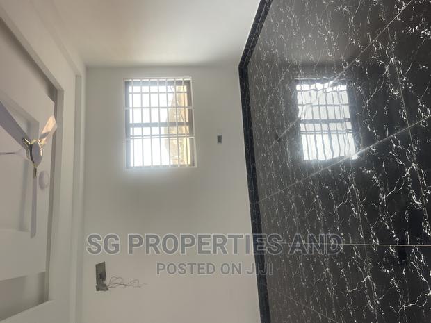 2bdrm Apartment in Batsonaa, Spintex for rent · Photo 7
