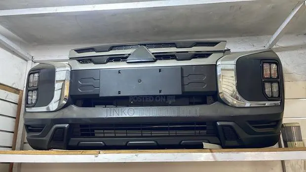 Mitsubishi Outlander 2023 ASX Front Bumper Complete · Photo 1