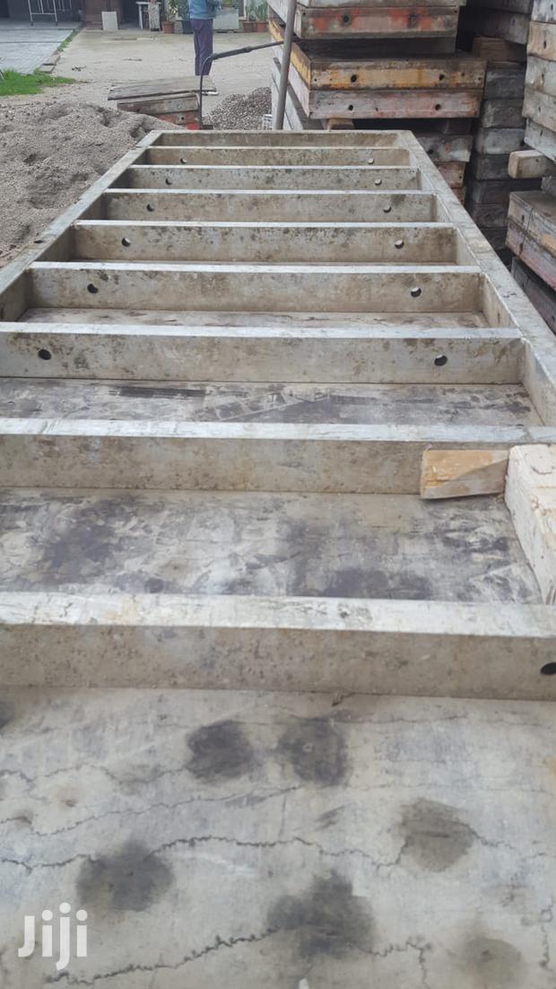 Retaining Wall/Formwork/Shutter/Deckin/Slabs/Scaffold/Gutter · Photo 8