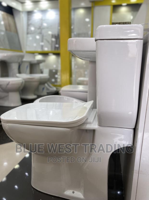 Water Closet - Square Shape Water Closet · Photo 6