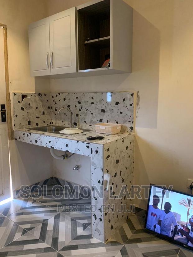 Studio Apartment · Photo 4