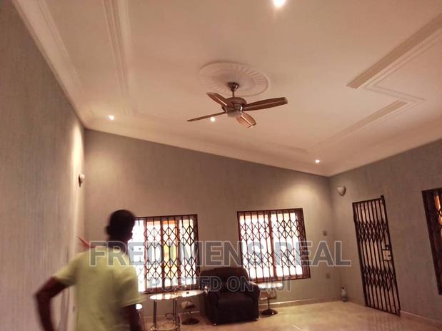 5bdrm House in Fredimens Real, Kumasi Metropolitan for sale · Photo 4