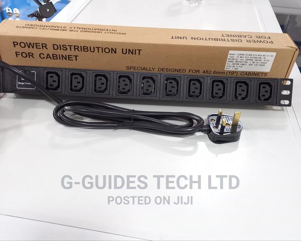 10way C13 Pdu Extension Board With Surge Protector · Photo 2