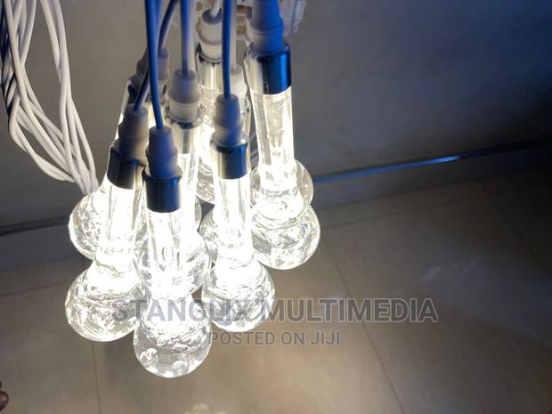 Tear Drop Light · Photo 1