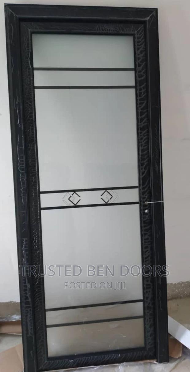 All_black Paladin Glass Bathroom Turkish Doors · Photo 1