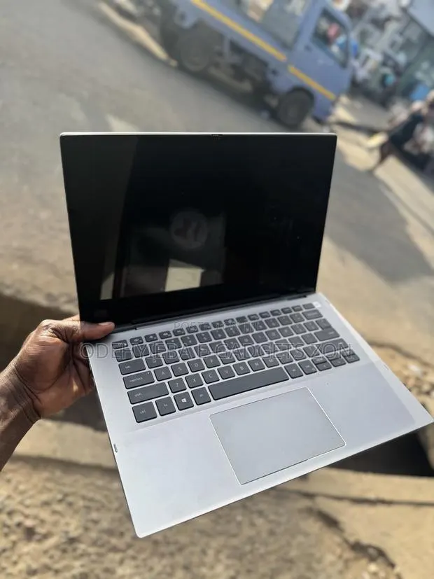 Laptop Dell 24GB Intel Core i7 SSD 512GB · Photo 1