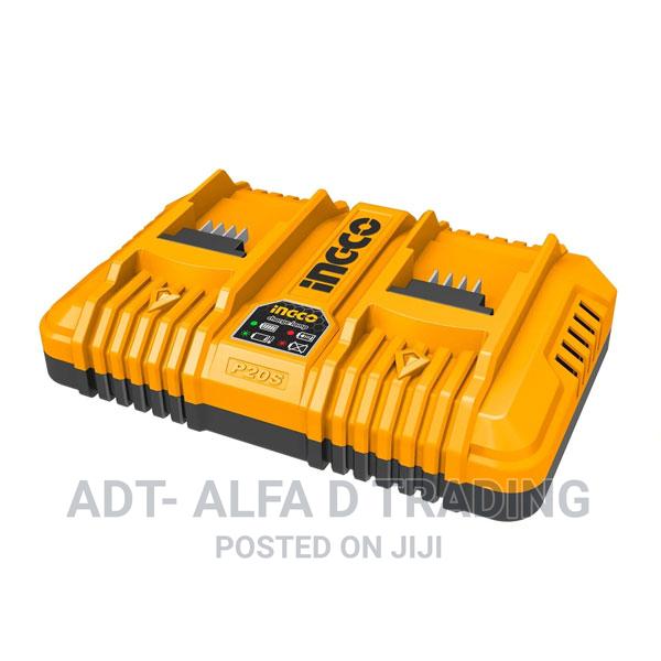 Fast Intelligent Charger FCLI2034 Fast Intelligent Charger F