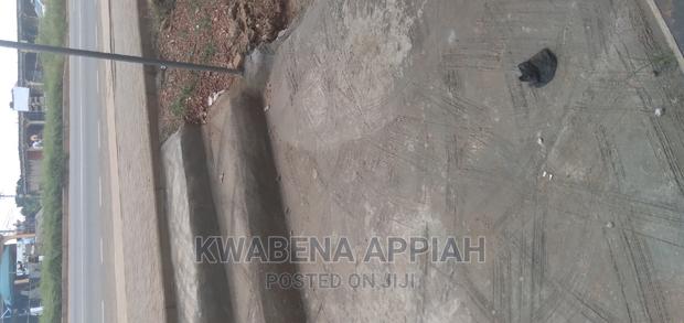 Shop or Store Is for Rent at Asokwa Ahodwo · Photo 2