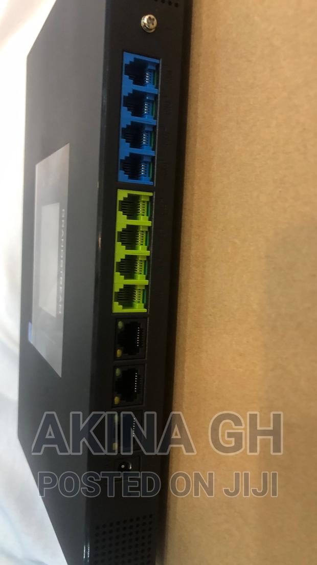 Grandstream Voip IP 4 Lines PBX 2000 Users Ucm6304 · Photo 3