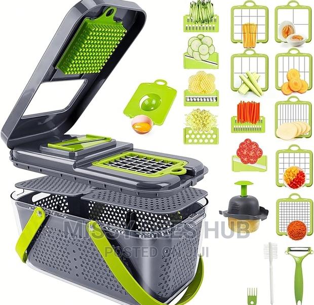 22pcs Fruits and Vegetables Chopper · Photo 5