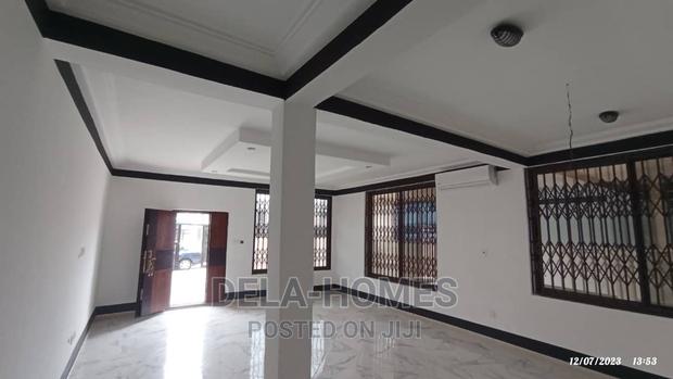 3bdrm Maisonette in Oyarifa for rent · Photo 2