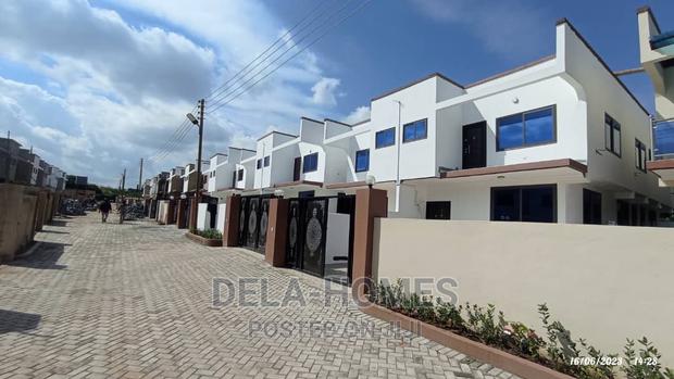3bdrm Maisonette in Oyarifa for rent · Photo 5