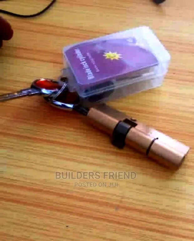 Universal Cylinder With 7keys for All Standard Security Door · Photo 1