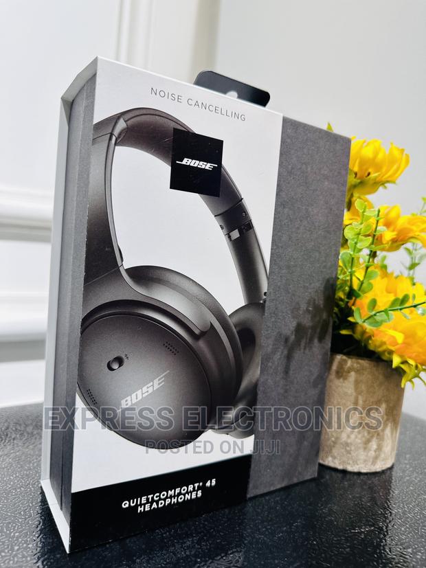 Very Affordable Bose Quiet Comfort 45 Headphone · Photo 1