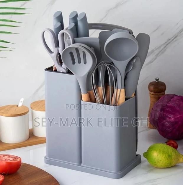 Silicone Kitchenware Set (19pcs) · Photo 1