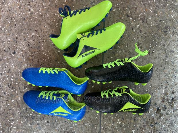 Original Football Boot for Astro Turph at Cool Price · Photo 1