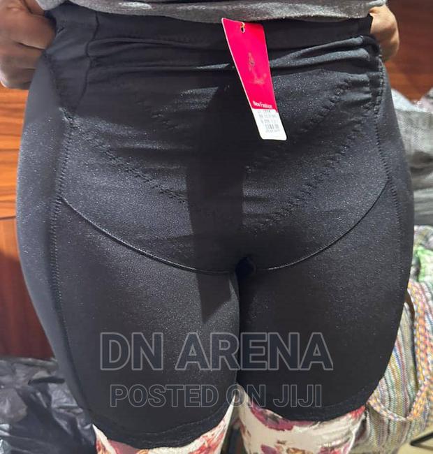 Hip and Butt Underwear · Photo 2