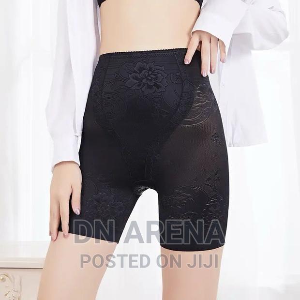 Lace Underwear · Photo 1