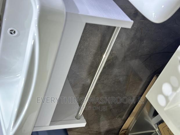 Cabinet Basin Mirror_wall Hung Basin Complete Set · Photo 6