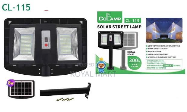 300w CL115 Solar Street Light · Photo 1