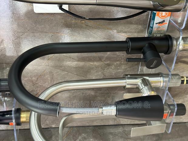 Black Pullout Faucet_pull Out Tap_black Pullout Mixer Tap · Photo 5