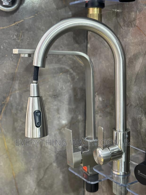 Silver Pullout Tap_pullout Faucet_silver Colour Pull Out · Photo 1