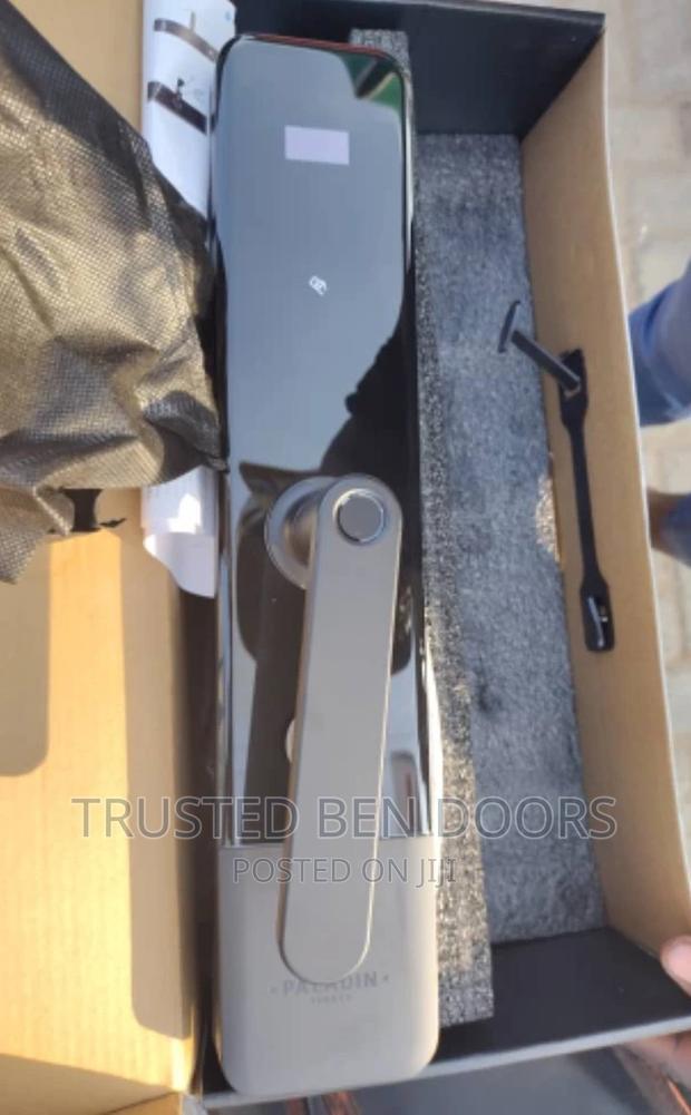 Paladin Turkish Smart Biometric Door Lock · Photo 1