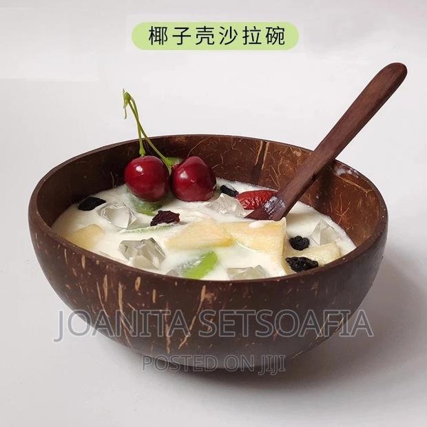 Coconut Bowl 500mls · Photo 1