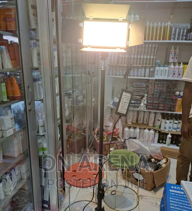 Professional Photos And Videos LED 680 Pro Light · Photo 4