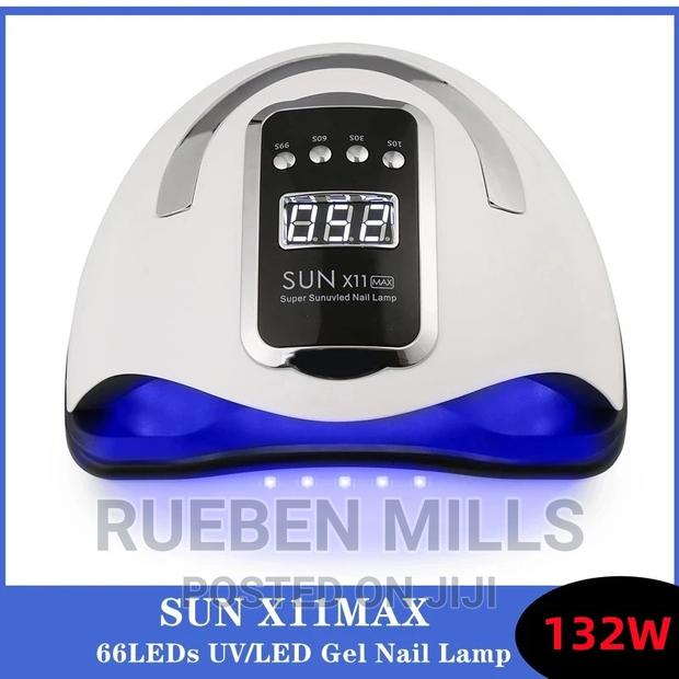 UV Light Nail Dryer · Photo 2
