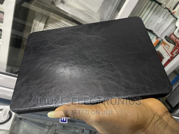 iPad PRO Leather Case · Photo 2
